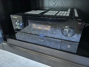 Pioneer Elite SC-27 A/V Receiver - Picture 1 of 4