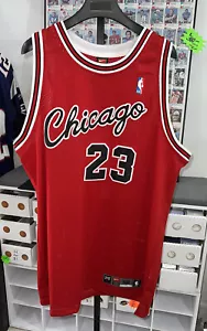 Michael Jordan Chicago Bulls Nike Authentic Red Jersey Men 52 - Picture 1 of 8