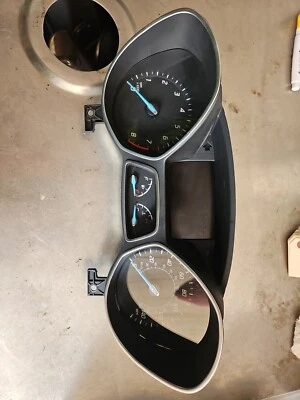 2015 Ford Escape Oem Guage Cluster Speedometer 92k - Image 1 of 3
