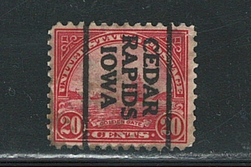 US  Cedar Rapids Iowa Precancel single Stamp (used) - Image 1 of 1