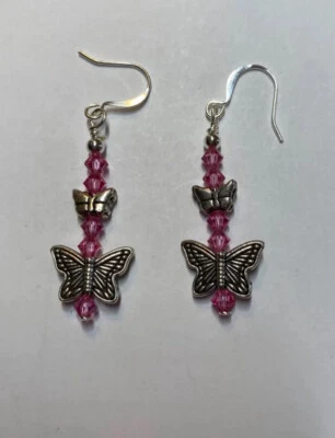 Pendientes colgantes de mariposa de cristal rosa enchapados en plata de 2 pulgadas Foto 1 de 2