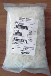 Nuovo (NOS) confezione da 1000 Essentra LCBSM-6-01 nylon standingffs, distanziatori spedizione gratuita negli Stati Uniti - Foto 1 di 4