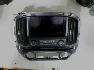 2017-2019 Chevrolet Colorado Radio Receiver w/ Display Screen Control Panel OEM - Picture 1 of 2