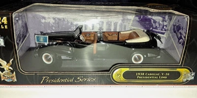 Road Signature Presidential Series 1938 Cadillac V-16 Limousine - Image 1 of 4