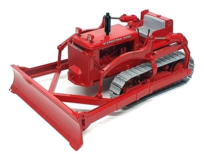 Speccast 1/16 Scale ZJD156 International Harvester TD-14 Crawler w/ Blade - Red - Image 1 of 4