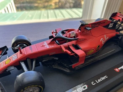 Ferrari SF90 Charles Leclerc Burago Nº 16 Bburago 1:18 Ganador GP de Italia 2019 Foto 1 de 4