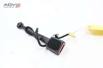 Fivela de cinto de segurança 2023 - 2025 KIA NIRO DIANTEIRO ESQUERDO DO LADO DO MOTORISTA FABRICANTE DE EQUIPAMENTO ORIGINAL - Imagem 1 de 4