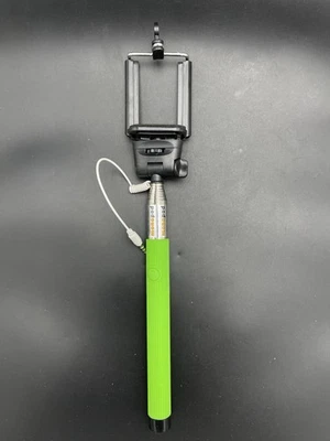 Mono Pod Selfie Stick Extendable Smartphone Camera Mount Handheld 42" Green - Image 1 of 4