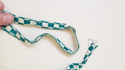 Cinta de coser vintage y blanca adornos artesanales/bolsos/1,5" de ancho ucraniano 56" Foto 1 de 4