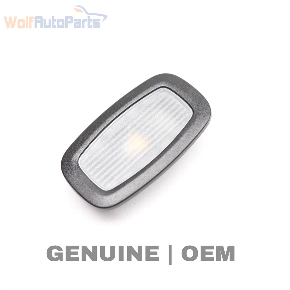 Mercedes-Benz CLA45 AMG 2014-2019 - Luz interior / lámpara 0009064304 Foto 1 de 4