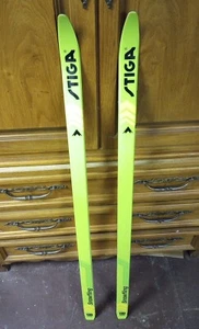 New! STIGA SNOWFLING JR Waxless 130CM Cross Country Skis Green, Black, Yellow - Picture 1 of 16