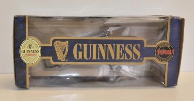 Pennino Corgi Past & Present Guinness 59565 Volvo Rigido & Commer Modellino 1:50 - Immagine 1 di 4