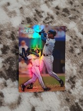 1999 Topps Gold Label Ken Griffey Jr BLACK Class 3 (Only 299 Made)