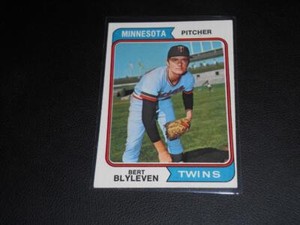1974 Topps #98 BERT BLYLEVEN card! TWINS! HOF!