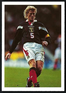 BROOKE BOND - INTERNATIONAL SOCCER STARS - #8 COLIN HENDRY, SCOTLAND - Picture 1 of 2