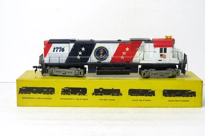 TYCO HO  1776 LOCOMOTIVE LIGHTED  " LOOSE TRUCK " - NO BOX - L-1654 - Image 1 of 4