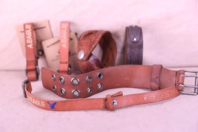 Lote de seis pulseras de cuero American Eagle - 6 cinturones/puños vintage AE Foto 1 de 4
