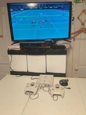 Tested! Sega Dreamcast System Console Lot Controllers/Memory Card VMU/RF/AV Cord - Image 1 of 4