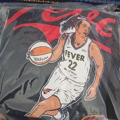 Camiseta gráfica negra Fanatics Caitlyn Clarke Foto 1 de 2