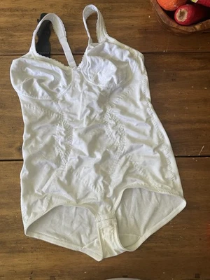 Body De Colección Flexees Modelador Nailon Lycra Faja Blanco 42B 42 B Foto 1 de 4