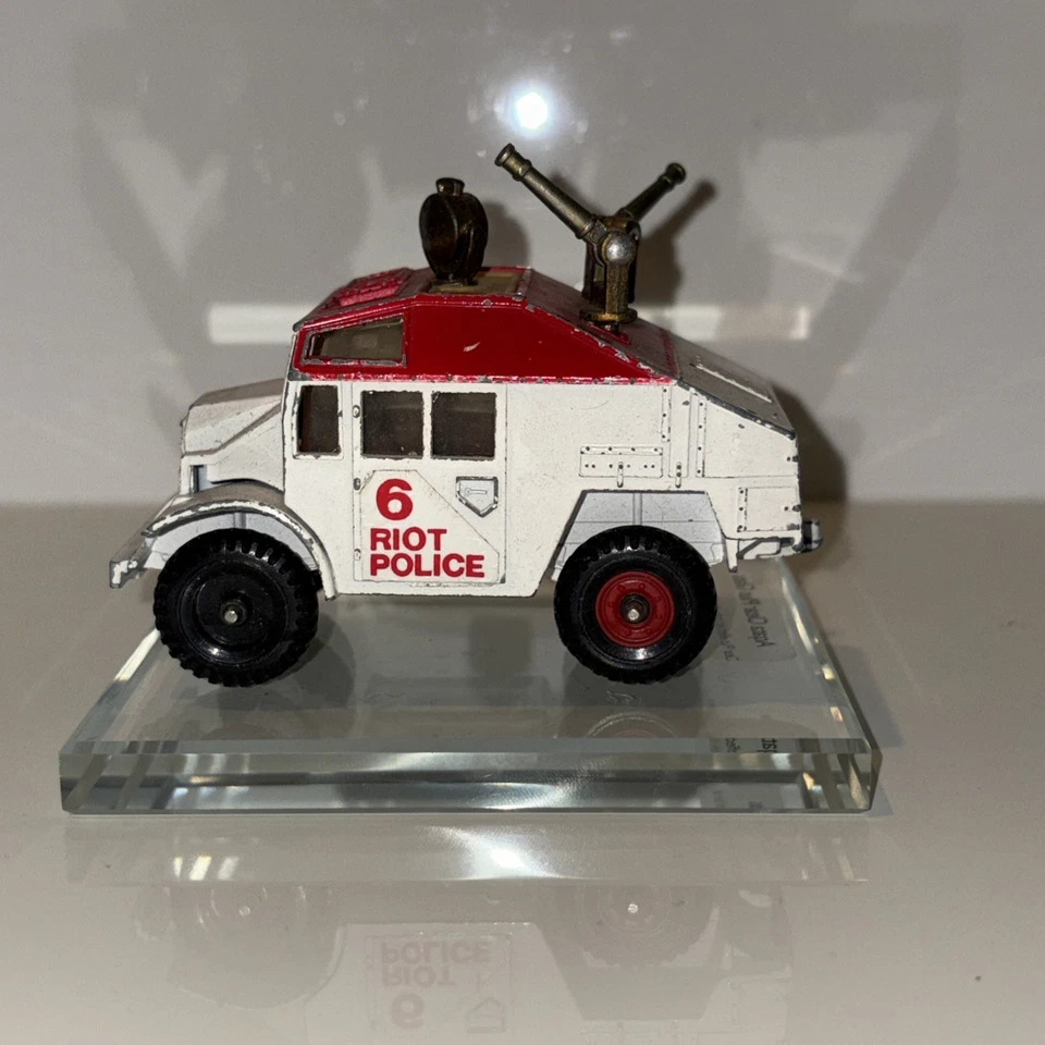 Corgi #422 Quad Tractor #6 Riot Police Truck w/2 Water Cannons, Die-cast Metal - Image 1 of 4