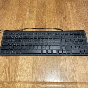 Teclado Hewlett Packard. Negro. Enchufe USB. Modelo KB71211. Sin probar - Imagen 1 de 9
