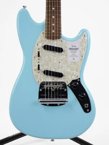Fender Made in Japan Traditional 60s Mustang Daphne Blue Electric Guitar - Picture 1 of 7