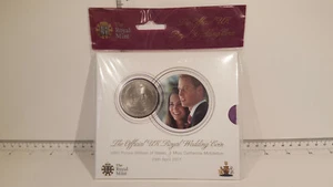 (Lot 541) 2011 Royal Wedding HRH Prince William and Catherine £5 Royal Mint  - Picture 1 of 2