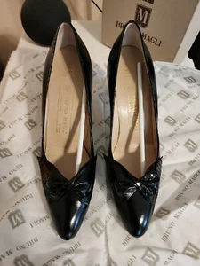 Vintage Womens Bruno Magli Sz 8 AAA Black Leather Pumps Slip on Shoes Made Italy - Picture 1 of 12