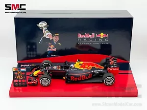 Red Bull F1 RB12 #33 Max Verstappen 1st Career Win Spanish 2016 1:18 MINICHAMPS - Picture 1 of 10