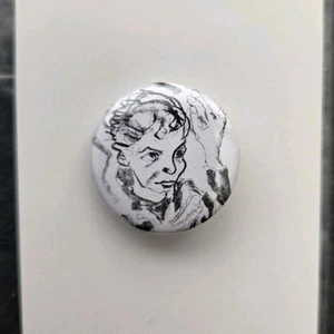 NEW David Bowie 1 inch button badge - "Heroes" Self portrait sketch  - Picture 1 of 2