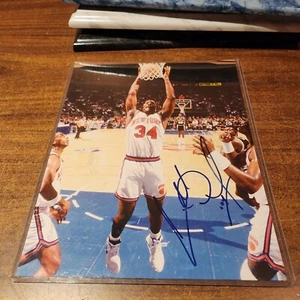 Charles Oakley autographed signed 8x10 photo NBA New York Knicks - Picture 1 of 2