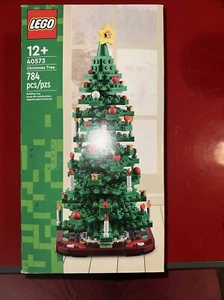 LEGO Iconic: Christmas Tree (40573) - Picture 1 of 3