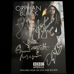 Orphan Black Cast Signed Promo Card - Tatiana Mislay, Gavaris, Bruce JSA YY34703