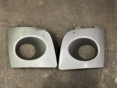 Par de cubiertas antiniebla diestro diestro diestro diestro derecho Subaru Impreza OBS WRX 2006 2007 Foto 1 de 4