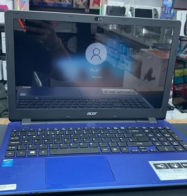 Acer Aspire E5 - 15Inch Notebook (Blue) - (Intel Core i3, 4 GB RAM 1 TB SSD - Image 1 of 4