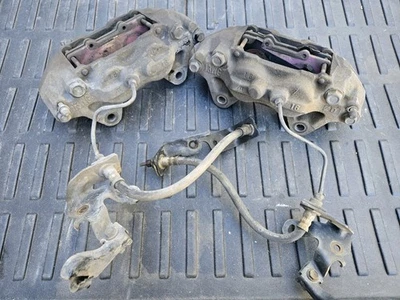 Pinzas de freno delanteras Toyota FJ Cruiser 2007-2014 13WG 4 corredores Tacoma Foto 1 de 4