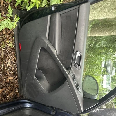 2009 2017 VOLKSWAGEN TIGUAN FRONT LEFT DRIVER DOOR PANEL OEM+ - Image 1 of 4