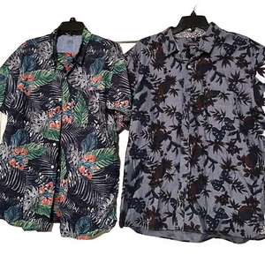 2 Shirts Mens Hawaiian Shirt Size XL Van Heusen Izod Saltwater Palm Leaves - Picture 1 of 7
