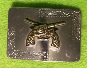 Vtg ~ Belt Buckle ~ 2 Crossed Guns ~ Silver Tone ~ Made In USA - Picture 1 of 8