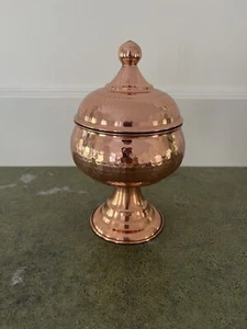 Hammered Copper 8” Lidded Pedestal Bowl Trinket Candy Dish Sugar Cubes NEW - Picture 1 of 7