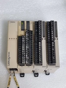 Micro PLC inteligente IDEC FC4A-D20RK1, FC4A-R161, FC4A-N16B1 - Imagen 1 de 12