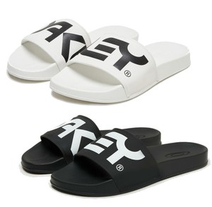 oakley slippers