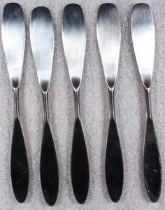 Edinburgh-Festival WMF Cromargan 5 Butter Knives - Vintage Stainless Flatware - Picture 1 of 9