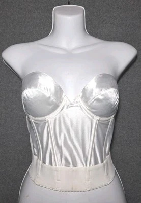 Wonderbra Womens Size 34A Longline Padded Bra White with Boning and Bow Detail - Image 1 of 4