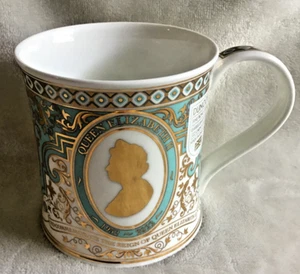 Dunoon “Reign of Queen Elizabeth II” Cup Bone China 24k Gold Trim England - Picture 1 of 3