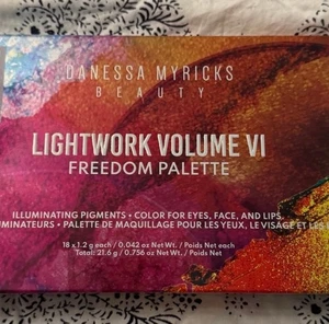 Danessa Myricks LIGHTWORK VOLUME VI The Freedom Palette BNIB - Picture 1 of 8