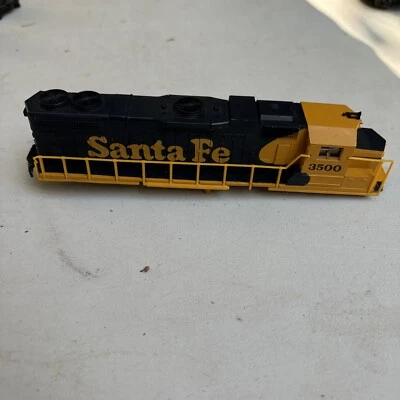 Life-Like HO Scale GP38-2 Diesel Locomotive Santa Fe #3600, Train Only No Wheels - Image 1 of 4
