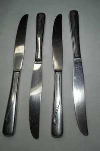 OCEANIC Pattern 4 Dinner Knives By Oneida LTD Stainless Flatware - Picture 1 of 3