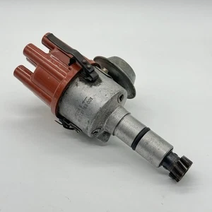 2.0L Porsche 911 Bosch Distributor 0 231 169 001 - Picture 1 of 7
